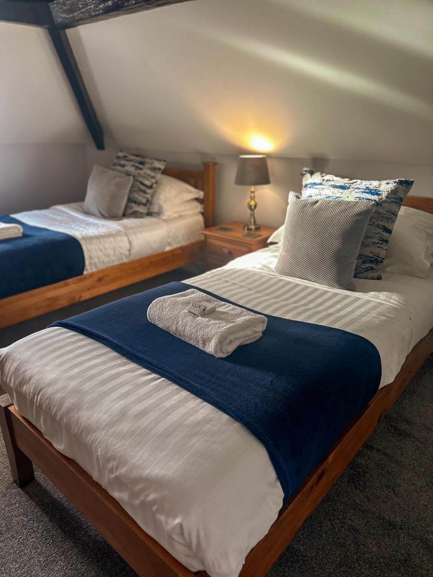 The Corbet Arms Hotel Uffington  Room photo