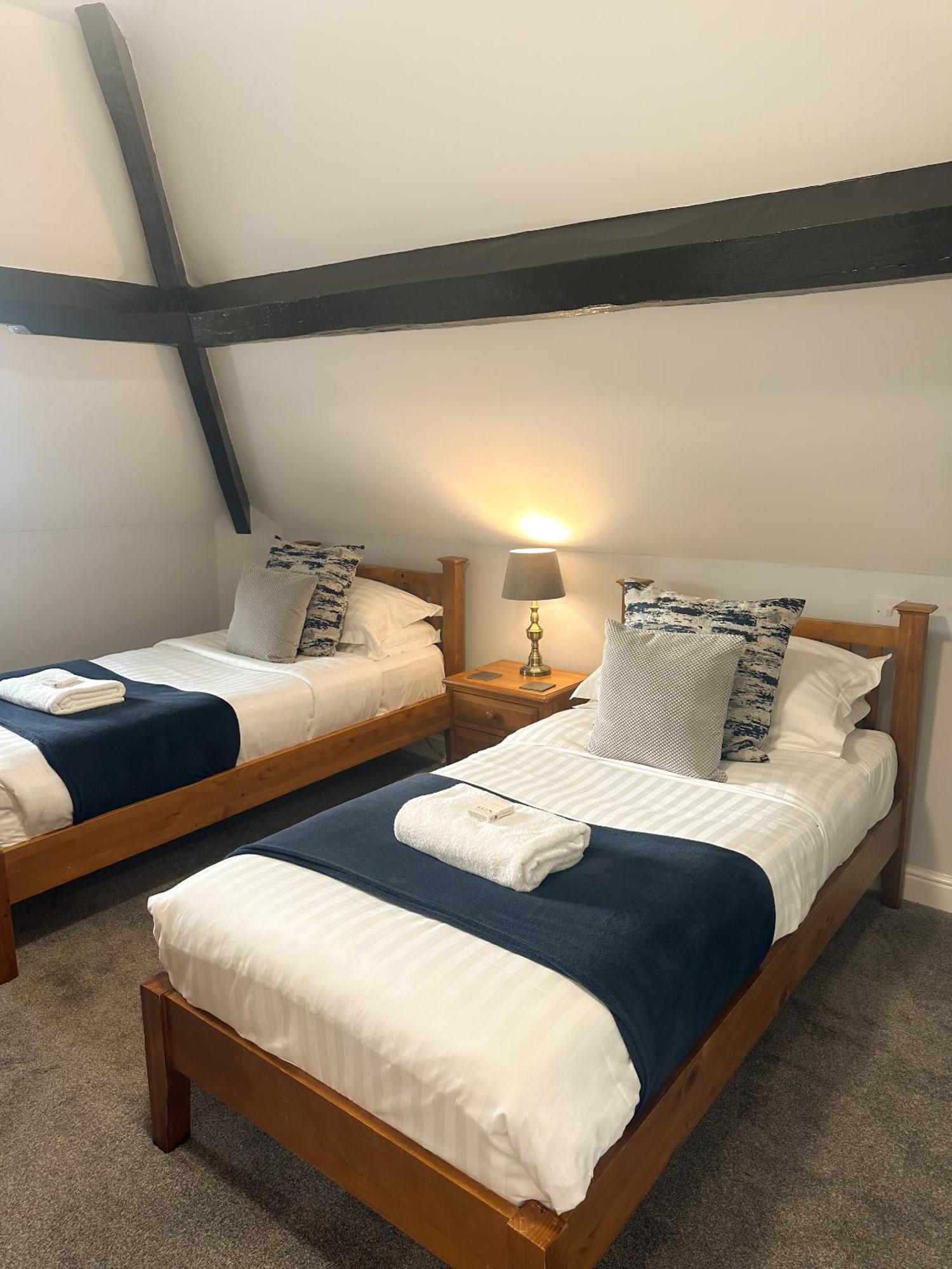 The Corbet Arms Hotel Uffington  Room photo