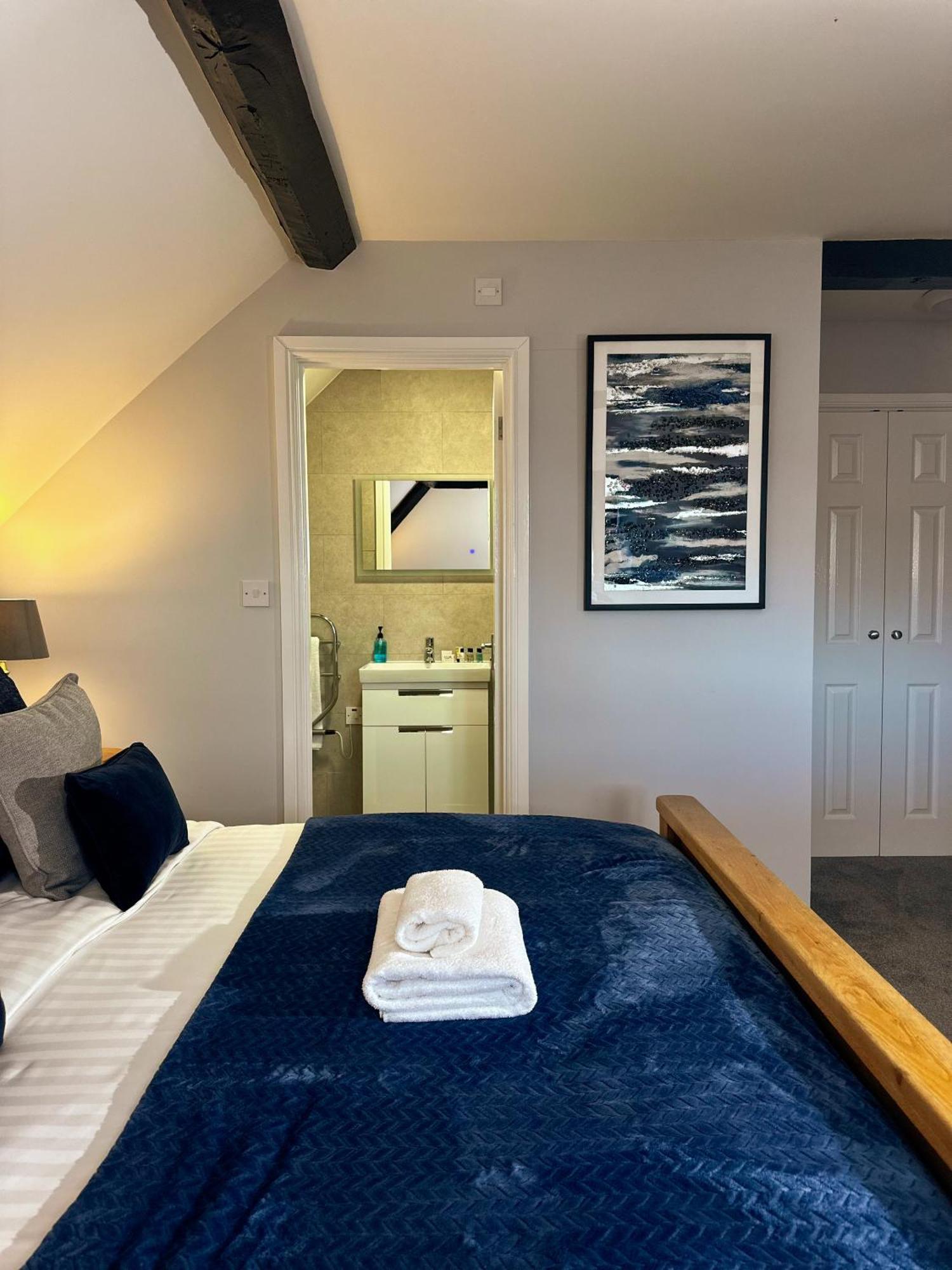 The Corbet Arms Hotel Uffington  Room photo