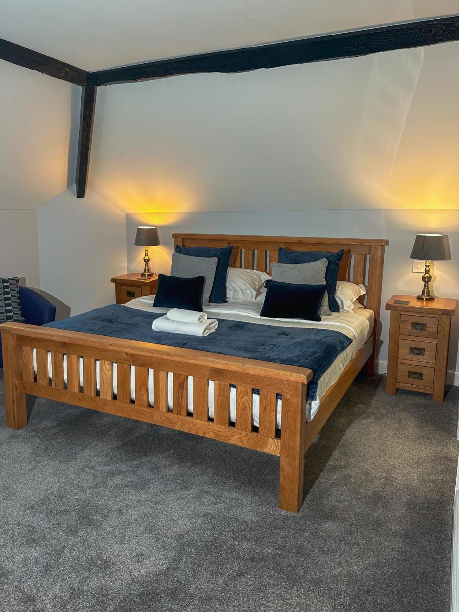 The Corbet Arms Hotel Uffington  Room photo